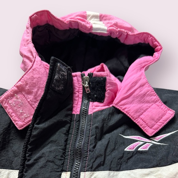 Vintage Black And Pink Girls Reebok Winter Coat With Hood No Size Tag - Picture 8 of 14